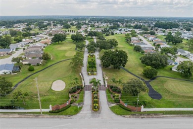 Welcome to Highland Fairways! This easy-to-maintain 2 bedroom, 2 on Highland Fairways Golf Club in Florida - for sale on GolfHomes.com, golf home, golf lot