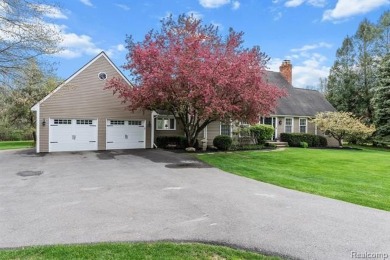 Welcome to this stunning Cape Cod home that offers a perfect mix on Blackheath Golf Club in Michigan - for sale on GolfHomes.com, golf home, golf lot