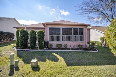 Welcome to this stunning TURNKEY DESIGNER Jasmine model home on The Links of Spruce Creek in Florida - for sale on GolfHomes.com, golf home, golf lot