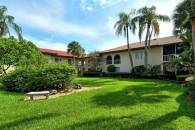 Great $10,000  PRICE REDUCTION    Grab this great opportunity to on Village Green Golf Club of Sarasota in Florida - for sale on GolfHomes.com, golf home, golf lot