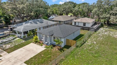 Under contract-accepting backup offers. SELLER GIVING $5,000 IN on Twin Brooks Golf Course in Florida - for sale on GolfHomes.com, golf home, golf lot