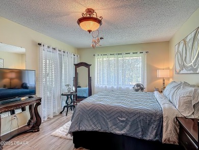 This 3 bedroom 2 bath end corner unit is nestled on the top on Indigo Lakes Golf Club in Florida - for sale on GolfHomes.com, golf home, golf lot
