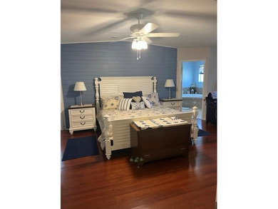 SELLER WILL PAY FIRST YEAR LAND OF LEASE, present rate. Welcome on Savanna Golf Club in Florida - for sale on GolfHomes.com, golf home, golf lot