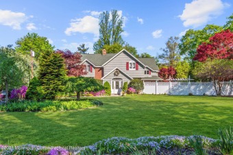 Estate features a Lake Front of 222 ft. with a dock and 500' on Tamarack Golf Course in New Jersey - for sale on GolfHomes.com, golf home, golf lot