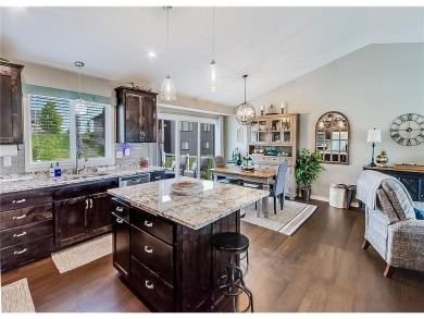 This home shines from the moment you walk into the bright and on New Prague Golf Club in Minnesota - for sale on GolfHomes.com, golf home, golf lot