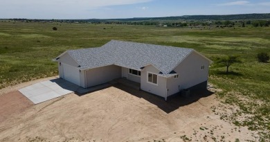 Fantastic open floor plan ranch home. Walkout basement partially on Hollydot Golf Course in Colorado - for sale on GolfHomes.com, golf home, golf lot