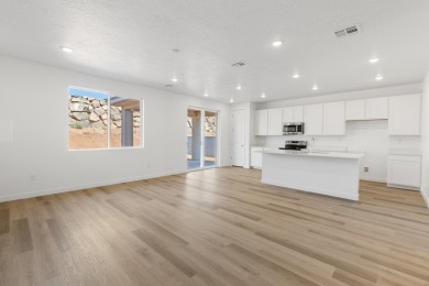 Quick move in! Rates as low as 3.99% 7/6 ARM at no cost to the on Copper Rock Golf Course in Utah - for sale on GolfHomes.com, golf home, golf lot