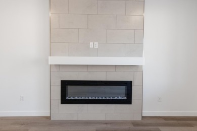 Quick move in! Rates as low as 3.99% 7/6 ARM at no cost to the on Copper Rock Golf Course in Utah - for sale on GolfHomes.com, golf home, golf lot