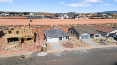 Quick move in! Rates as low as 3.99% 7/6 ARM at no cost to the on Copper Rock Golf Course in Utah - for sale on GolfHomes.com, golf home, golf lot