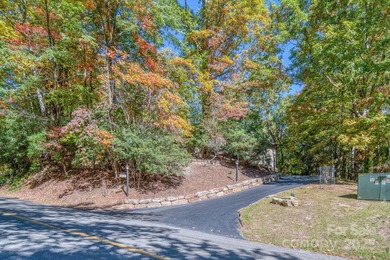 This is the mountain home of your dreams! Discover true mountain on Connestee Falls Golf Club in North Carolina - for sale on GolfHomes.com, golf home, golf lot