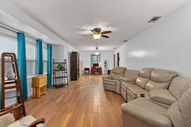Separate400 sq ft guest house with a kitchenette, full bathroom on South Padre Island Golf Club in Texas - for sale on GolfHomes.com, golf home, golf lot