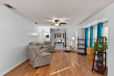Separate400 sq ft guest house with a kitchenette, full bathroom on South Padre Island Golf Club in Texas - for sale on GolfHomes.com, golf home, golf lot