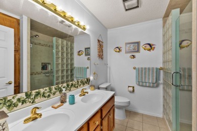 Separate400 sq ft guest house with a kitchenette, full bathroom on South Padre Island Golf Club in Texas - for sale on GolfHomes.com, golf home, golf lot