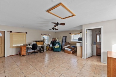 Separate400 sq ft guest house with a kitchenette, full bathroom on South Padre Island Golf Club in Texas - for sale on GolfHomes.com, golf home, golf lot