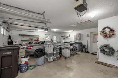 Located on the 7th hole of Coronado golf course, this home has a on Coronado Golf Course in Arkansas - for sale on GolfHomes.com, golf home, golf lot