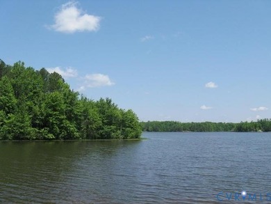 2.89 acres of serene beauty in Chesdin Landing community on Lake Chesdin Golfers Club in Virginia - for sale on GolfHomes.com, golf home, golf lot