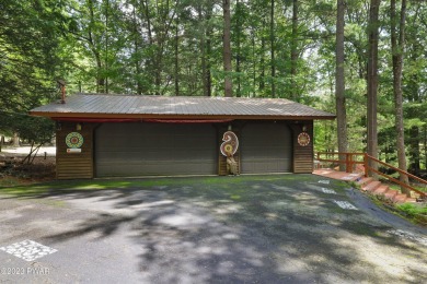 Looking for that Zen lake house? Lake Views?  Close to the Big on Paupack Hills Golf and Country Club in Pennsylvania - for sale on GolfHomes.com, golf home, golf lot