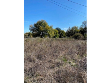 Welcome to the community of Horseshoe Bend. This lot is ready on Horseshoe Bend Country Club in Texas - for sale on GolfHomes.com, golf home, golf lot