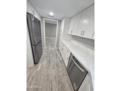 Turn-key, beautifully remodeled 2-bedroom & den & large 2-car on Cottonwood Country Club in Arizona - for sale on GolfHomes.com, golf home, golf lot
