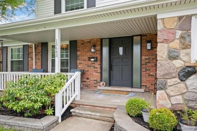 OFFER DEADLINE: 5/10 BY 9 AM. AGENTS, PLEASE READ REALTOR on Idyl Wyld Country Club in Michigan - for sale on GolfHomes.com, golf home, golf lot
