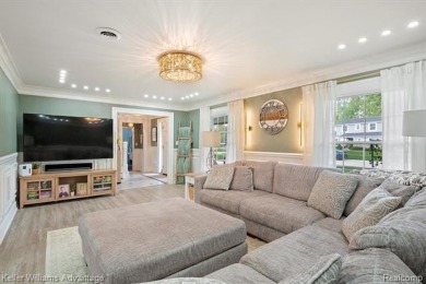 OFFER DEADLINE: 5/10 BY 9 AM. AGENTS, PLEASE READ REALTOR on Idyl Wyld Country Club in Michigan - for sale on GolfHomes.com, golf home, golf lot
