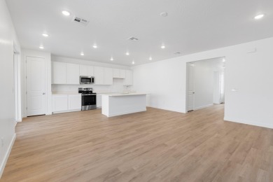 Quick move in! Rates as low as 3.99% 7/6 ARM at no cost to the on Copper Rock Golf Course in Utah - for sale on GolfHomes.com, golf home, golf lot