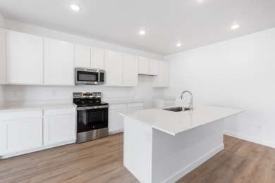 Quick move in! Rates as low as 3.99% 7/6 ARM at no cost to the on Copper Rock Golf Course in Utah - for sale on GolfHomes.com, golf home, golf lot