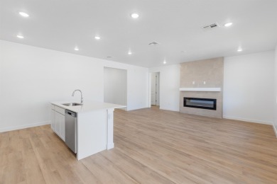 Quick move in! Rates as low as 3.99% 7/6 ARM at no cost to the on Copper Rock Golf Course in Utah - for sale on GolfHomes.com, golf home, golf lot
