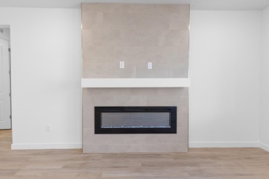 Quick move in! Rates as low as 3.99% 7/6 ARM at no cost to the on Copper Rock Golf Course in Utah - for sale on GolfHomes.com, golf home, golf lot