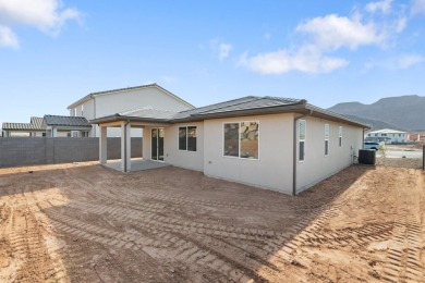 Quick move in! Rates as low as 3.99% 7/6 ARM at no cost to the on Copper Rock Golf Course in Utah - for sale on GolfHomes.com, golf home, golf lot
