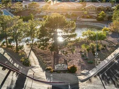 L-O-C-A-T-I-O-N!!! Welcome to 2009 Emery Street. This Home is on Highland Falls Golf Club in Nevada - for sale on GolfHomes.com, golf home, golf lot