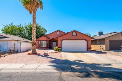 Built in 2001 by Hill Development, known locally for their on Cerbat Cliffs Golf Course in Arizona - for sale on GolfHomes.com, golf home, golf lot