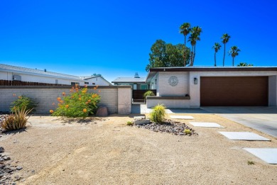 Absolute Showstopper in Palm Desert Country Club!!  Pool home on Palm Desert Country Club in California - for sale on GolfHomes.com, golf home, golf lot