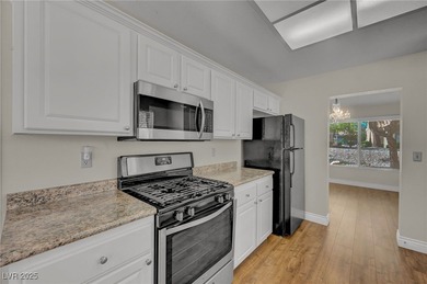 Come see this stunning 2-bedroom, 2-bath single-story home! This on Highland Falls Golf Club in Nevada - for sale on GolfHomes.com, golf home, golf lot