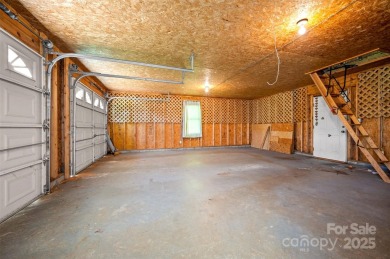 You don't want to miss this one!  It is a four bedroom two bath on Meadowbrook Golf Course in North Carolina - for sale on GolfHomes.com, golf home, golf lot