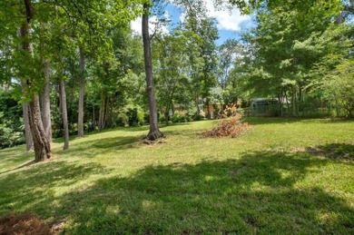 *PRICE IMPROVEMENT*MOTIVATED SELLER*This beautifully designed on Glen Arven Country Club in Georgia - for sale on GolfHomes.com, golf home, golf lot