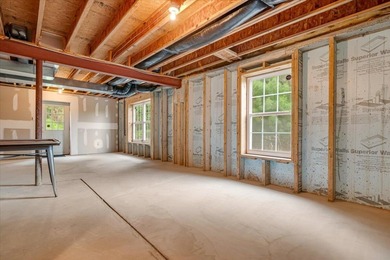 REDUCED!! Discover this beautifully maintained 4-bedroom, 3-bath on Country Club of the Poconos Golf Course in Pennsylvania - for sale on GolfHomes.com, golf home, golf lot