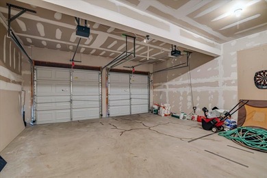 REDUCED!! Discover this beautifully maintained 4-bedroom, 3-bath on Country Club of the Poconos Golf Course in Pennsylvania - for sale on GolfHomes.com, golf home, golf lot