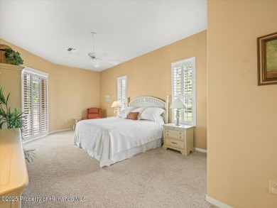 Location, location, location! This 1996 Lindhorst built Custom on Glen Lakes Country Club in Florida - for sale on GolfHomes.com, golf home, golf lot