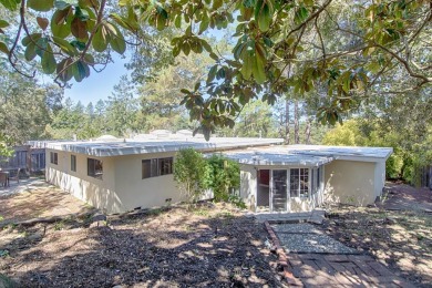 Welcome to this enchanting 3-bedroom, 1-bathroom single-level on Valley Gardens Golf Course in California - for sale on GolfHomes.com, golf home, golf lot