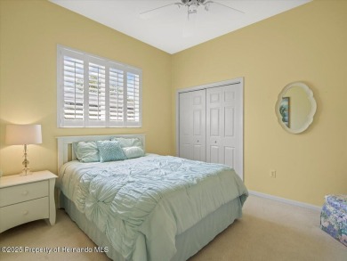 Location, location, location! This 1996 Lindhorst built Custom on Glen Lakes Country Club in Florida - for sale on GolfHomes.com, golf home, golf lot