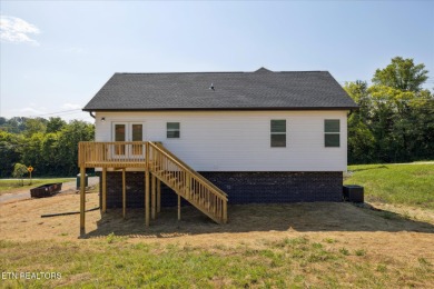 Stunning 3-bedroom, 3-bathroom home in Jefferson City, just on Patriot Hills Golf Club in Tennessee - for sale on GolfHomes.com, golf home, golf lot