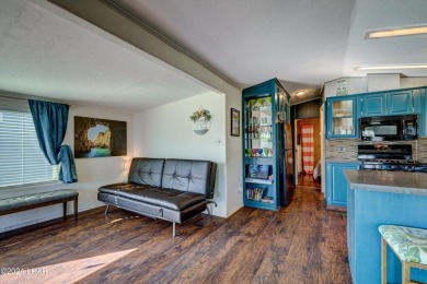 On leased land - Lakeview Escape - Fully Furnished, Steps from on London Bridge Golf Course in Arizona - for sale on GolfHomes.com, golf home, golf lot