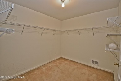 WELL-MAINTAINED 3bd/3.5ba END UNIT Townhome in the highly on The Club At Morgan Hill in Pennsylvania - for sale on GolfHomes.com, golf home, golf lot