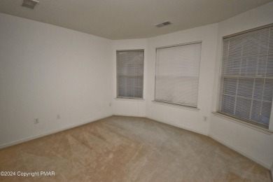 WELL-MAINTAINED 3bd/3.5ba END UNIT Townhome in the highly on The Club At Morgan Hill in Pennsylvania - for sale on GolfHomes.com, golf home, golf lot