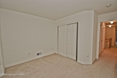 WELL-MAINTAINED 3bd/3.5ba END UNIT Townhome in the highly on The Club At Morgan Hill in Pennsylvania - for sale on GolfHomes.com, golf home, golf lot