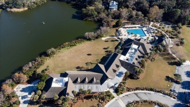 Beautifully renovated villa in the highly sought after Tarpon on The Seabrook Island Club in South Carolina - for sale on GolfHomes.com, golf home, golf lot