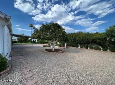 : Stunning turn key home on private culdesac lot with mountain on Sun City Country Club in Arizona - for sale on GolfHomes.com, golf home, golf lot