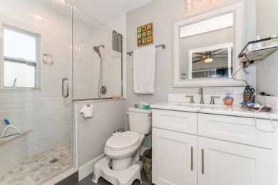 Don't miss this adorable 3 bedrooms 2 baths with an office and on Dubsdread Golf Course in Florida - for sale on GolfHomes.com, golf home, golf lot