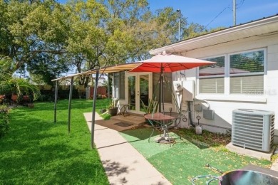 Don't miss this adorable 3 bedrooms 2 baths with an office and on Dubsdread Golf Course in Florida - for sale on GolfHomes.com, golf home, golf lot